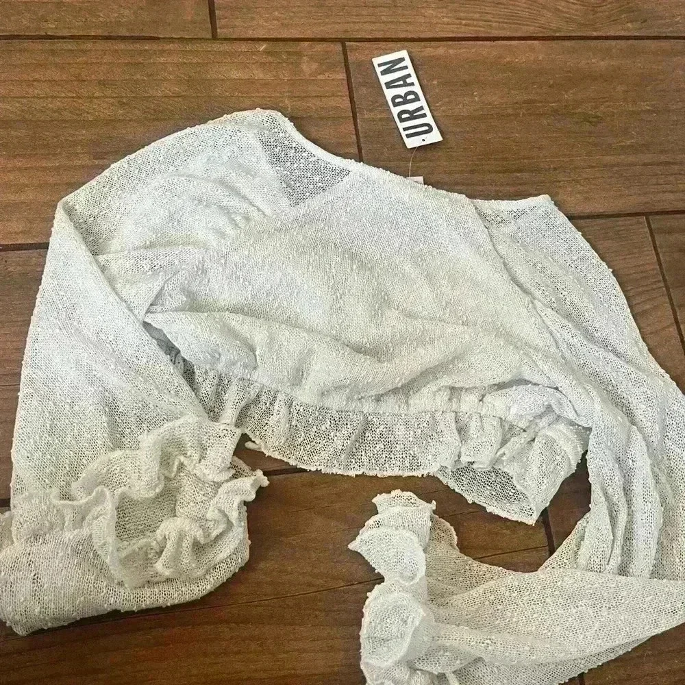 NWT URBAN OUTFITTERS flowly top Xsmall